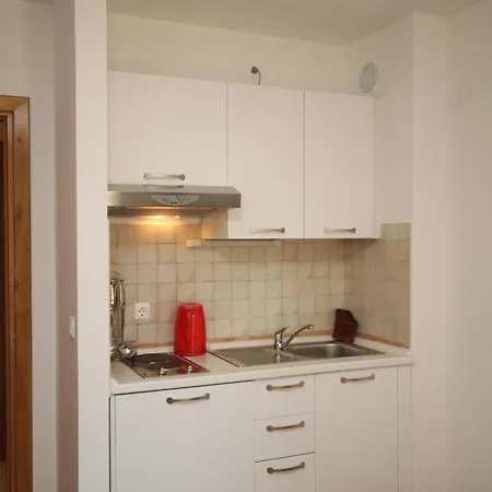 Апартаменты With A Parking Space - 3751 *