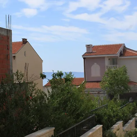 Апартаменты With A Parking Space - 3751 *